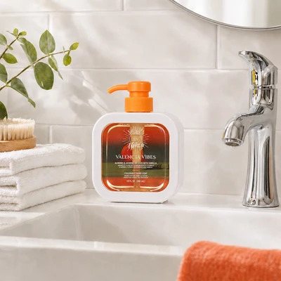 60723, Solo EN Ibiza Hand Soap 10oz – Valencia Vibes, 191554607231
