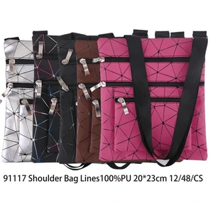 91117, CC Shoulder Bag Triangles, 191554911178