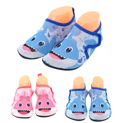 90067, MM Unisex Water Shoes Kids w/ Strap, 191554900677