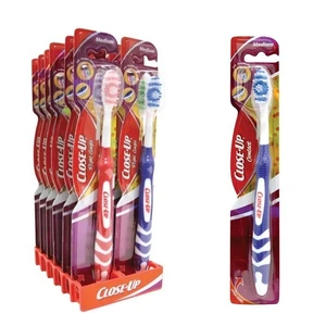 DF78137, Close Up Toothbrush Medium, 672935781370